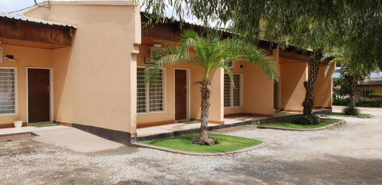 Mwiluzi Motel Ltd Lusaka Zewnętrze zdjęcie