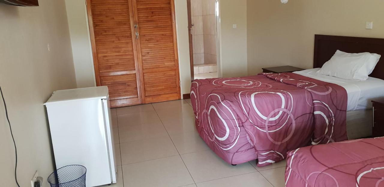 Mwiluzi Motel Ltd Lusaka Zewnętrze zdjęcie