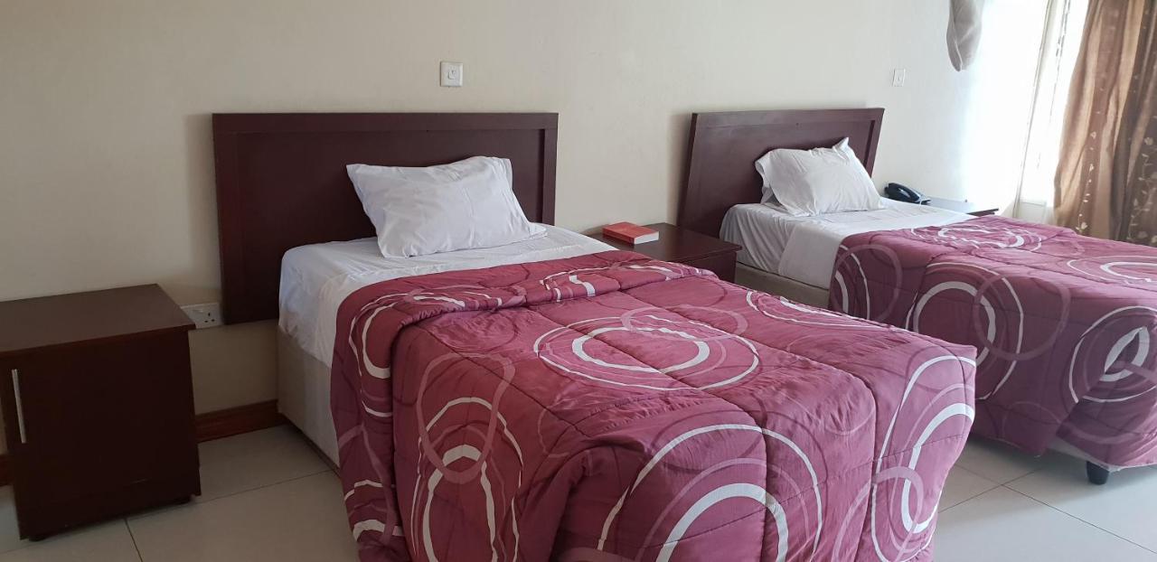 Mwiluzi Motel Ltd Lusaka Zewnętrze zdjęcie