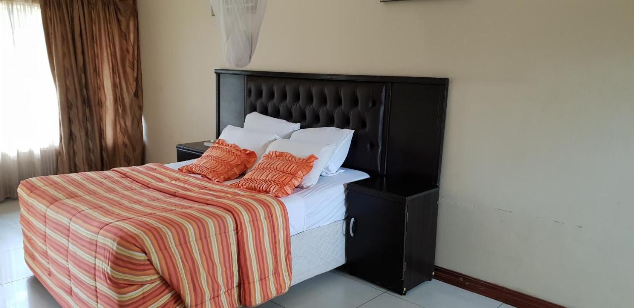 Mwiluzi Motel Ltd Lusaka Zewnętrze zdjęcie